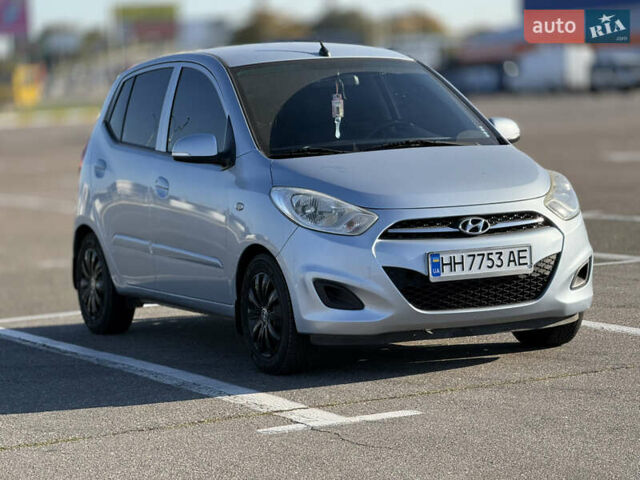 Синий Хендай и10, объемом двигателя 1.2 л и пробегом 118 тыс. км за 5000 $, фото 4 на Automoto.ua