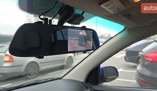 Синий Хендай и10, объемом двигателя 1.25 л и пробегом 133 тыс. км за 6000 $, фото 14 на Automoto.ua