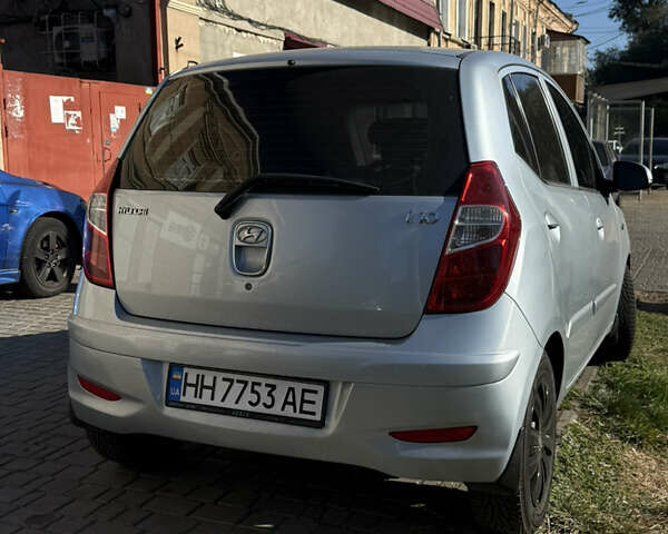 Синий Хендай и10, объемом двигателя 1.2 л и пробегом 118 тыс. км за 5500 $, фото 2 на Automoto.ua