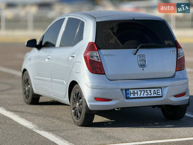 Синий Хендай и10, объемом двигателя 1.2 л и пробегом 118 тыс. км за 5000 $, фото 3 на Automoto.ua