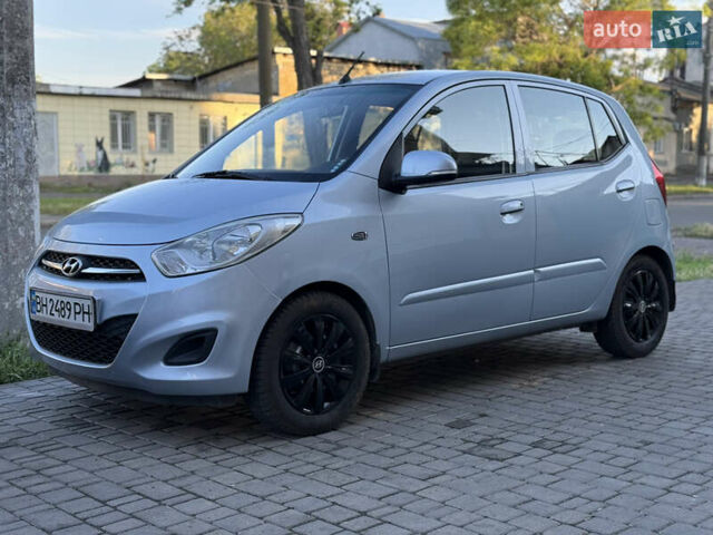 Синій Хендай і10, об'ємом двигуна 1.2 л та пробігом 116 тис. км за 5000 $, фото 7 на Automoto.ua