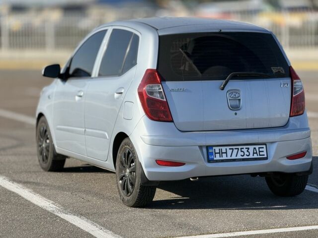 Синий Хендай и10, объемом двигателя 1.1 л и пробегом 116 тыс. км за 5500 $, фото 7 на Automoto.ua