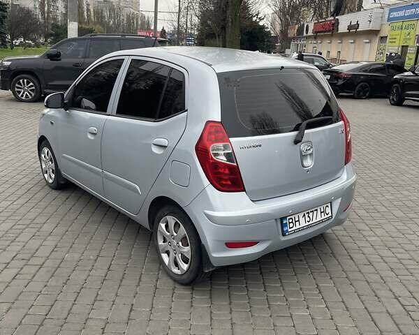 Синий Хендай и10, объемом двигателя 1.09 л и пробегом 131 тыс. км за 5600 $, фото 1 на Automoto.ua