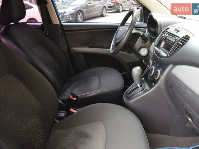 Синий Хендай и10, объемом двигателя 1.1 л и пробегом 83 тыс. км за 6350 $, фото 6 на Automoto.ua