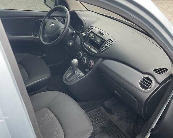 Синий Хендай и10, объемом двигателя 1.09 л и пробегом 131 тыс. км за 5600 $, фото 7 на Automoto.ua