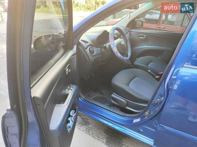 Синій Хендай і10, об'ємом двигуна 1.25 л та пробігом 125 тис. км за 6800 $, фото 5 на Automoto.ua