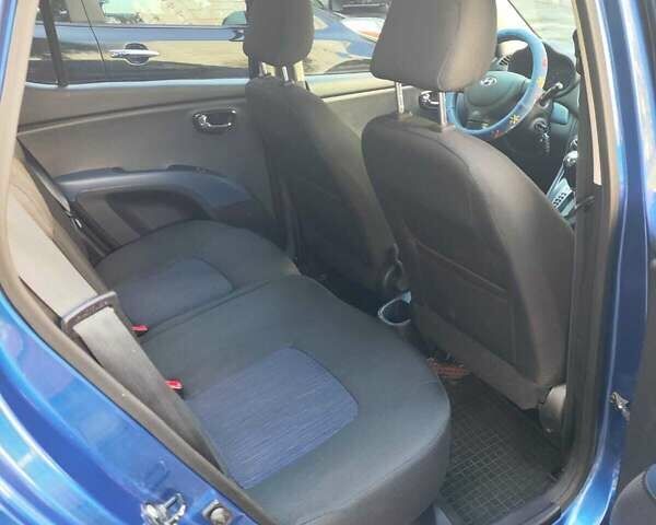 Синій Хендай і10, об'ємом двигуна 1.25 л та пробігом 125 тис. км за 6800 $, фото 8 на Automoto.ua