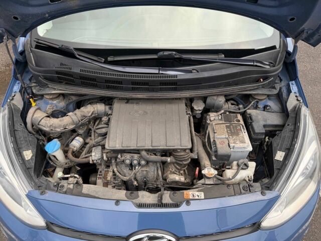 Синій Хендай і10, об'ємом двигуна 1.2 л та пробігом 86 тис. км за 8300 $, фото 22 на Automoto.ua