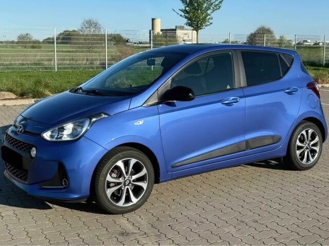 Синий Хендай и10, объемом двигателя 1.2 л и пробегом 49 тыс. км за 5450 $, фото 2 на Automoto.ua