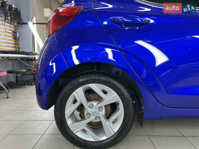 Синий Хендай и10, объемом двигателя 1.2 л и пробегом 33 тыс. км за 14800 $, фото 14 на Automoto.ua