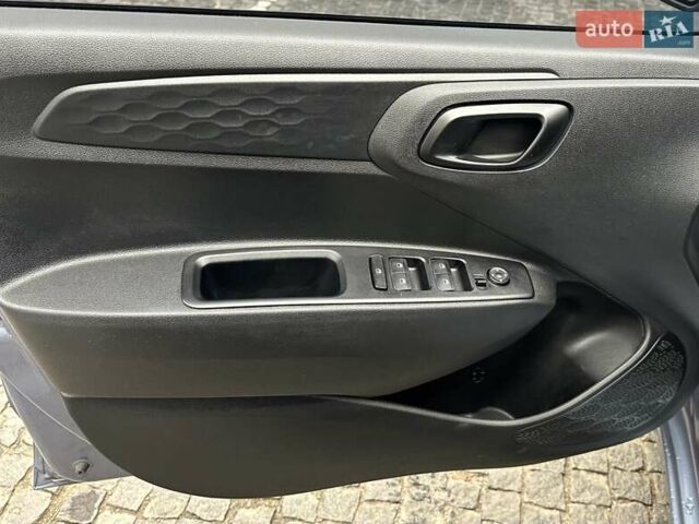 Синий Хендай и10, объемом двигателя 1.2 л и пробегом 6 тыс. км за 14900 $, фото 12 на Automoto.ua