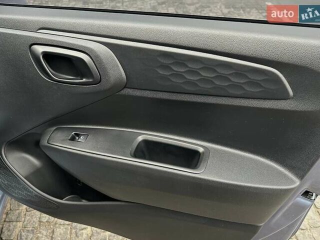 Синий Хендай и10, объемом двигателя 1.2 л и пробегом 6 тыс. км за 14900 $, фото 18 на Automoto.ua