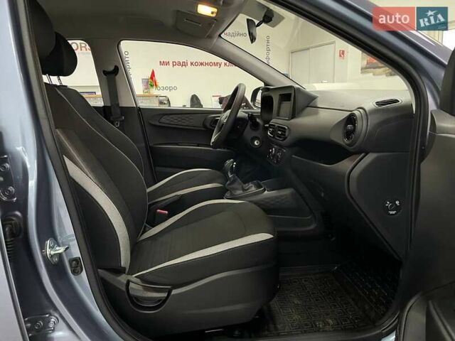 Синий Хендай и10, объемом двигателя 1 л и пробегом 1 тыс. км за 17490 $, фото 28 на Automoto.ua