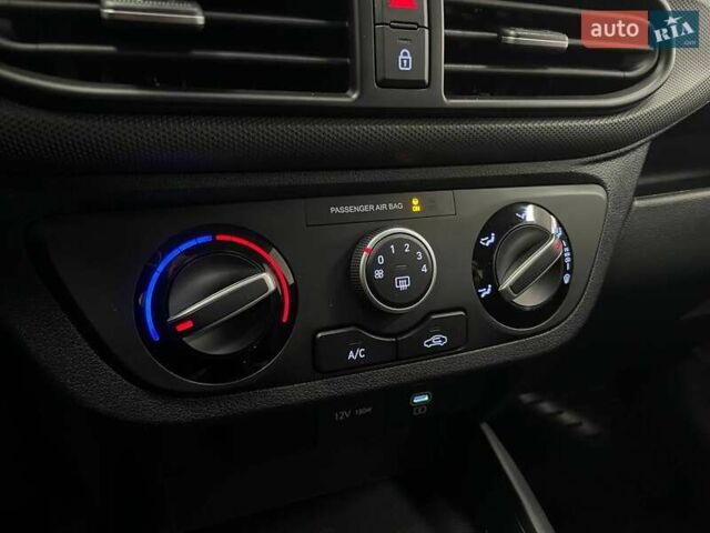 Синий Хендай и10, объемом двигателя 1 л и пробегом 1 тыс. км за 17490 $, фото 26 на Automoto.ua