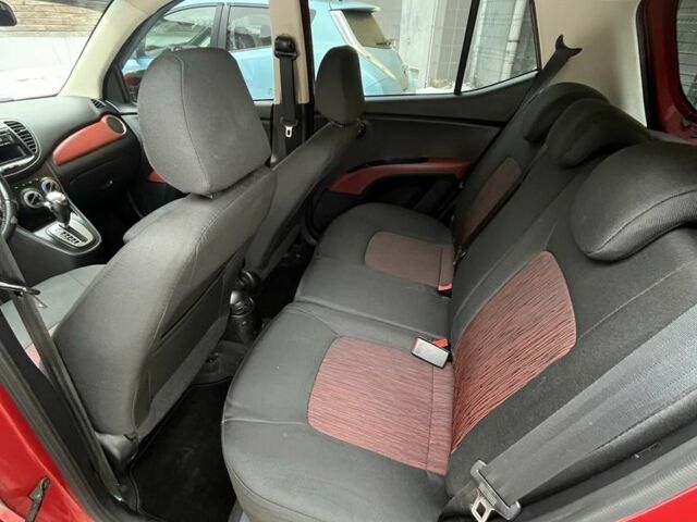 Помаранчевий Хендай і10, об'ємом двигуна 0 л та пробігом 110 тис. км за 6800 $, фото 21 на Automoto.ua