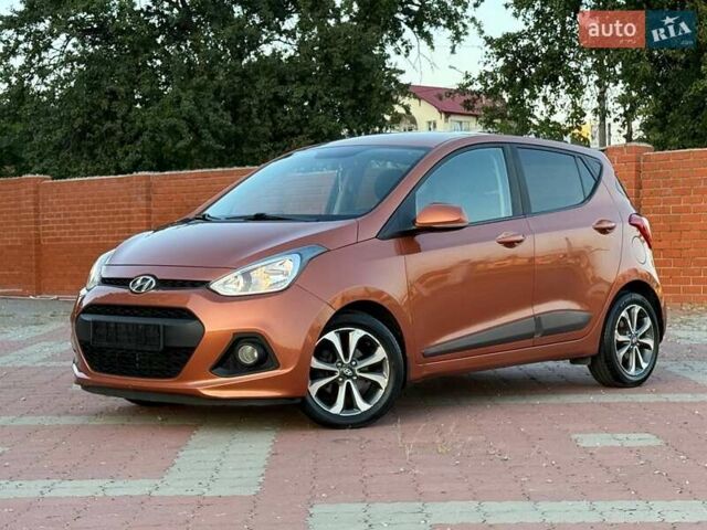 Помаранчевий Хендай і10, об'ємом двигуна 1.2 л та пробігом 150 тис. км за 7999 $, фото 2 на Automoto.ua
