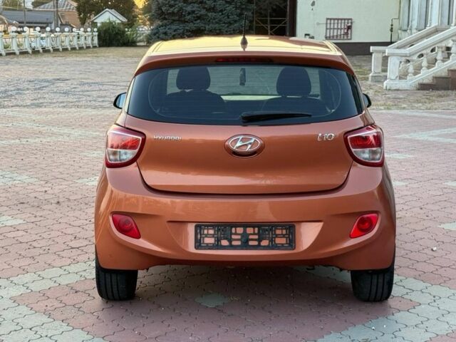 Оранжевый Хендай и10, объемом двигателя 1.1 л и пробегом 150 тыс. км за 7750 $, фото 4 на Automoto.ua