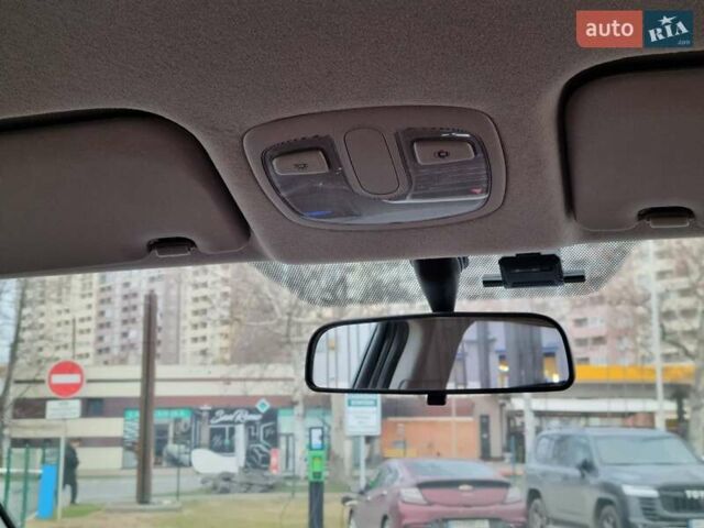 Белый Хендай и20, объемом двигателя 1.4 л и пробегом 128 тыс. км за 7900 $, фото 40 на Automoto.ua