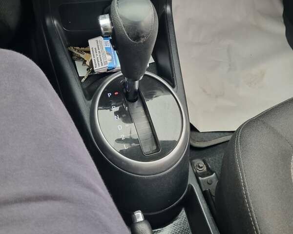 Белый Хендай и20, объемом двигателя 1.4 л и пробегом 125 тыс. км за 7400 $, фото 18 на Automoto.ua