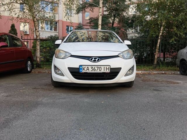 Білий Хендай і20, об'ємом двигуна 1.1 л та пробігом 281 тис. км за 7090 $, фото 3 на Automoto.ua