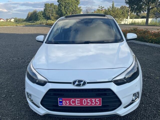 Хендай и20 2017 в Краматорске на Automoto.ua Белый Хендай и20, объемом двигателя 1.4 л и пробегом 105 тыс. км за 10200 $, фото 6 на Automoto.ua