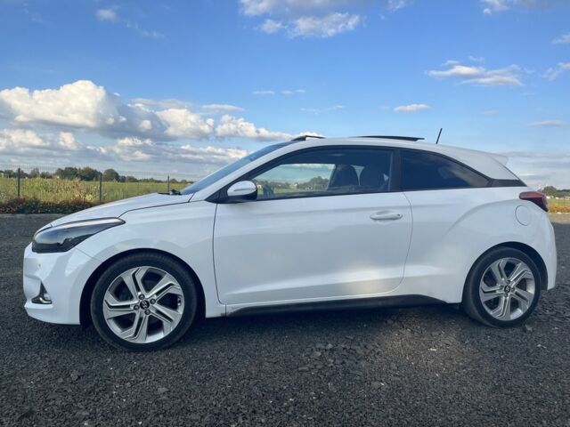 Хендай и20 2017 в Краматорске на Automoto.ua Белый Хендай и20, объемом двигателя 1.4 л и пробегом 105 тыс. км за 10200 $, фото 13 на Automoto.ua