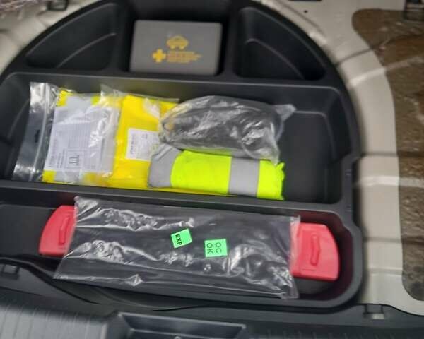 Бежевий Хендай і20, об'ємом двигуна 1.4 л та пробігом 103 тис. км за 8300 $, фото 15 на Automoto.ua