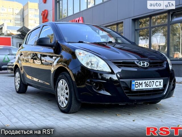 Чорний Хендай і20, об'ємом двигуна 1.2 л та пробігом 167 тис. км за 5300 $, фото 1 на Automoto.ua