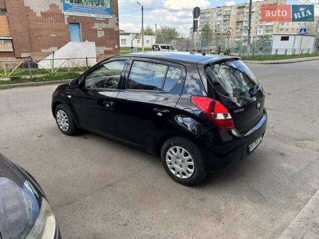 Чорний Хендай і20, об'ємом двигуна 1.25 л та пробігом 144 тис. км за 5000 $, фото 1 на Automoto.ua