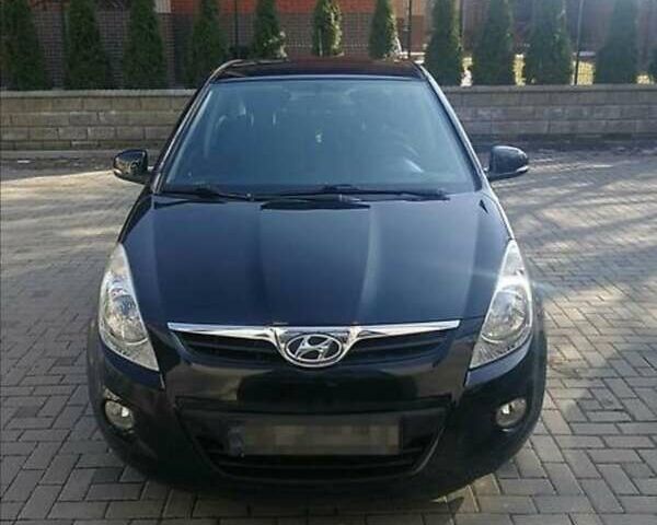 Чорний Хендай і20, об'ємом двигуна 1.4 л та пробігом 160 тис. км за 5500 $, фото 1 на Automoto.ua