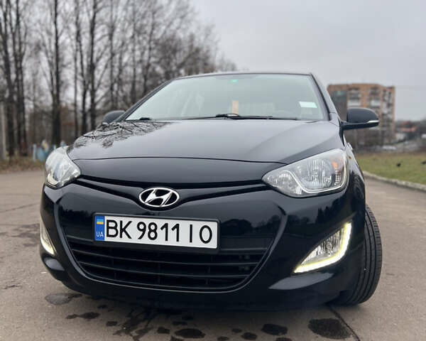 Чорний Хендай і20, об'ємом двигуна 1.4 л та пробігом 179 тис. км за 8000 $, фото 13 на Automoto.ua