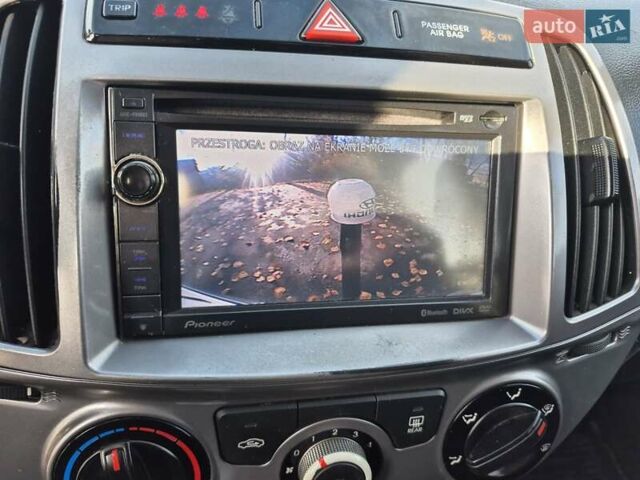 Черный Хендай и20, объемом двигателя 1.4 л и пробегом 224 тыс. км за 5950 $, фото 22 на Automoto.ua