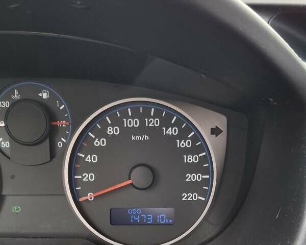 Коричневый Хендай и20, объемом двигателя 1.2 л и пробегом 147 тыс. км за 6500 $, фото 2 на Automoto.ua