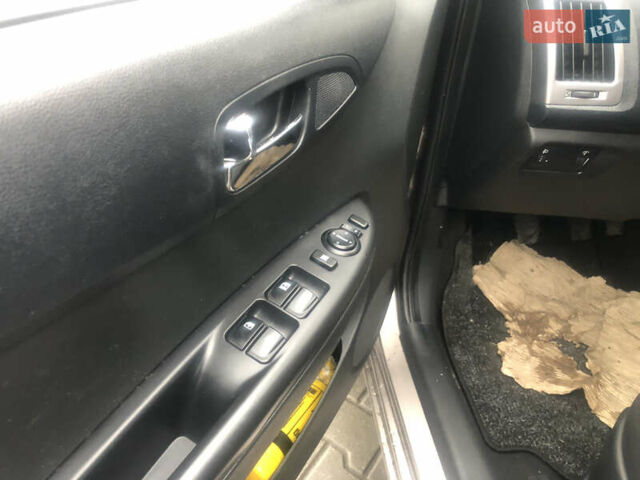 Коричневий Хендай і20, об'ємом двигуна 1.4 л та пробігом 132 тис. км за 5750 $, фото 15 на Automoto.ua