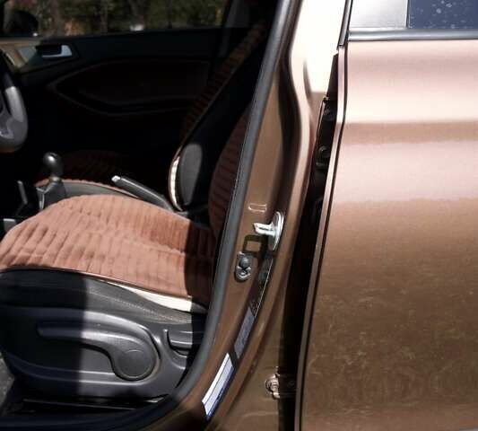 Коричневий Хендай і20, об'ємом двигуна 1.25 л та пробігом 115 тис. км за 9000 $, фото 10 на Automoto.ua