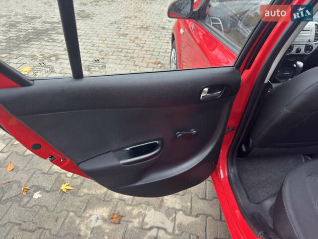 Красный Хендай и20, объемом двигателя 1.4 л и пробегом 80 тыс. км за 8300 $, фото 28 на Automoto.ua