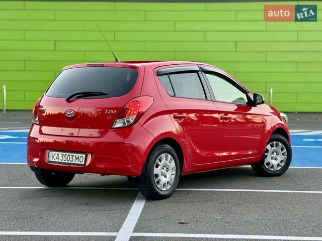 Красный Хендай и20, объемом двигателя 1.4 л и пробегом 108 тыс. км за 8900 $, фото 16 на Automoto.ua