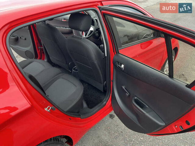 Червоний Хендай і20, об'ємом двигуна 1.4 л та пробігом 159 тис. км за 8300 $, фото 13 на Automoto.ua