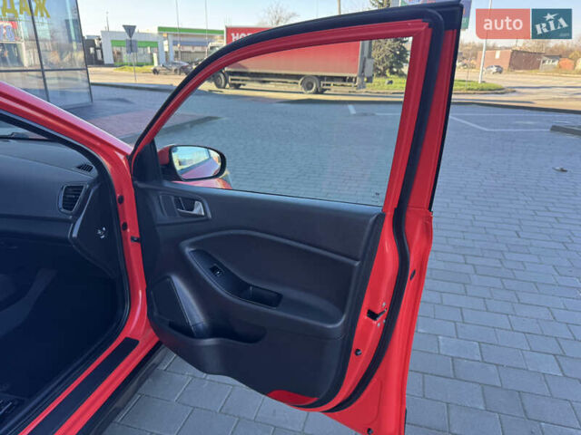 Червоний Хендай і20, об'ємом двигуна 1 л та пробігом 186 тис. км за 11799 $, фото 124 на Automoto.ua