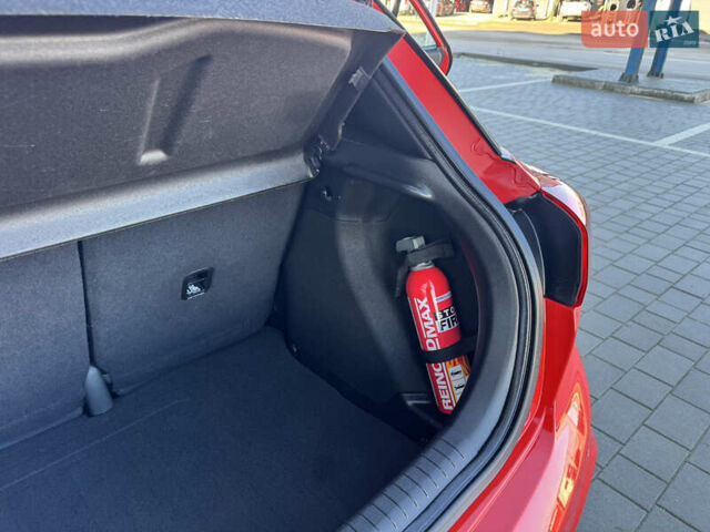 Червоний Хендай і20, об'ємом двигуна 1 л та пробігом 186 тис. км за 11799 $, фото 143 на Automoto.ua