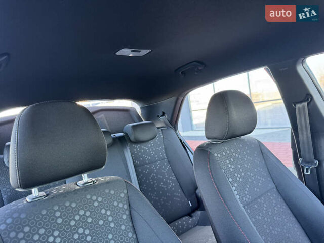 Червоний Хендай і20, об'ємом двигуна 1 л та пробігом 186 тис. км за 11799 $, фото 138 на Automoto.ua