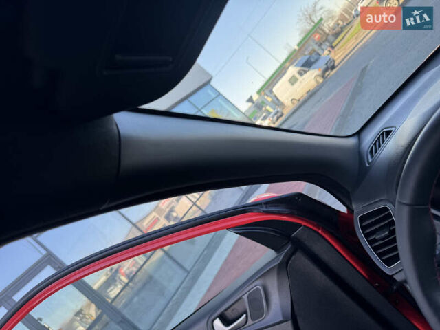 Червоний Хендай і20, об'ємом двигуна 1 л та пробігом 186 тис. км за 11799 $, фото 115 на Automoto.ua