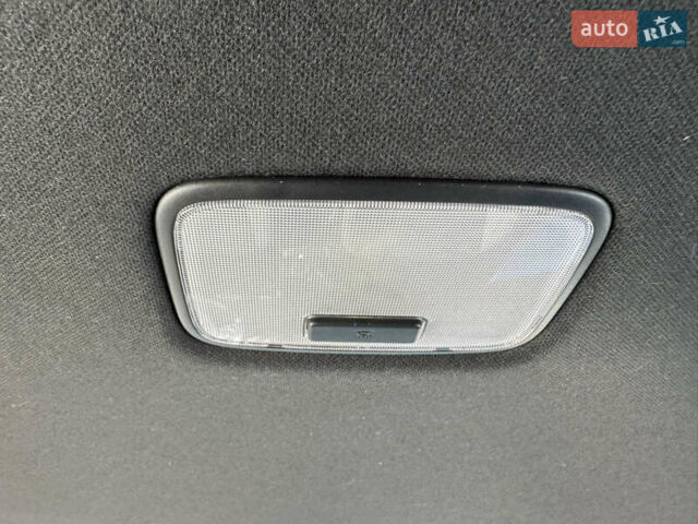 Червоний Хендай і20, об'ємом двигуна 1 л та пробігом 186 тис. км за 11799 $, фото 84 на Automoto.ua