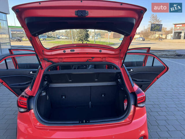 Червоний Хендай і20, об'ємом двигуна 1 л та пробігом 186 тис. км за 11799 $, фото 142 на Automoto.ua