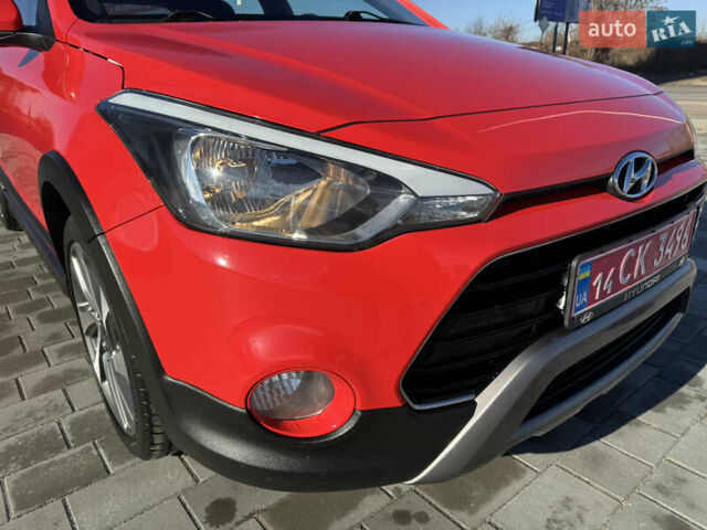 Червоний Хендай і20, об'ємом двигуна 1 л та пробігом 186 тис. км за 11799 $, фото 26 на Automoto.ua