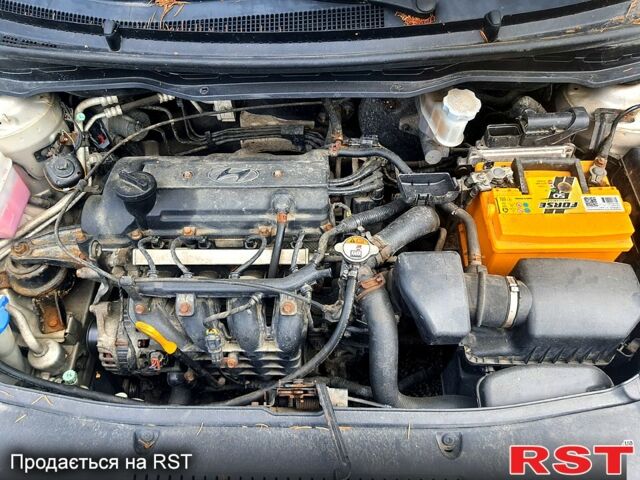 Хендай і20, об'ємом двигуна 1.2 л та пробігом 290 тис. км за 5000 $, фото 7 на Automoto.ua