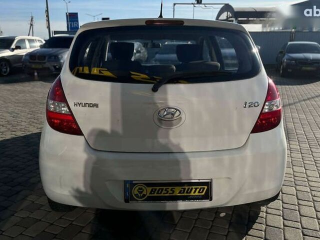 Хендай и20, объемом двигателя 1.3 л и пробегом 257 тыс. км за 4600 $, фото 5 на Automoto.ua