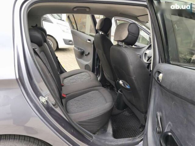 Хендай и20, объемом двигателя 1.3 л и пробегом 90 тыс. км за 6450 $, фото 13 на Automoto.ua