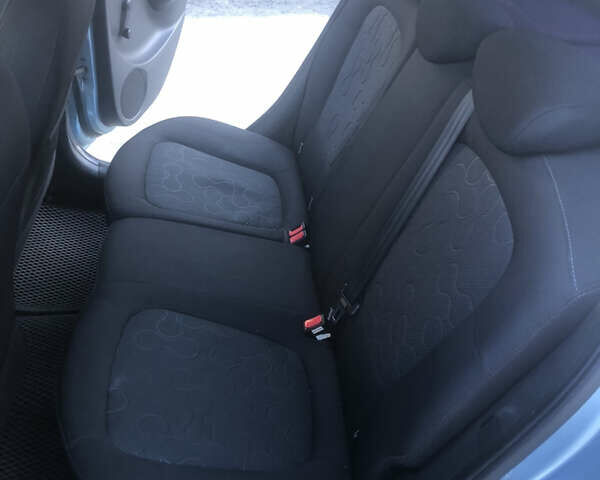 Хендай и20, объемом двигателя 1.2 л и пробегом 115 тыс. км за 5700 $, фото 2 на Automoto.ua