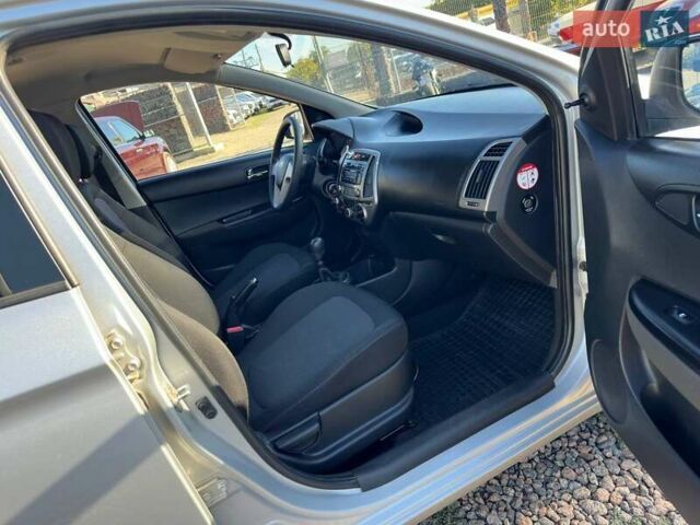Хендай и20, объемом двигателя 1.1 л и пробегом 154 тыс. км за 6100 $, фото 8 на Automoto.ua